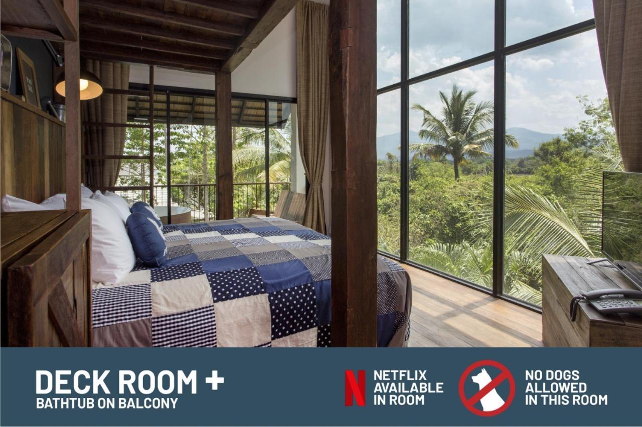 Pawtel Hotel Mae Rim Bagian luar foto